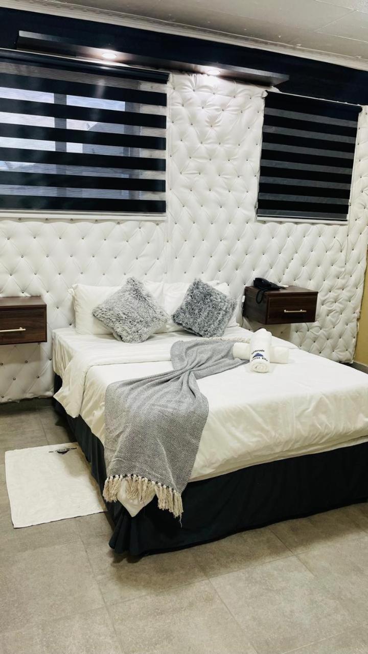 Naldorado Executive Villa Νέλσπρουιτ Εξωτερικό φωτογραφία