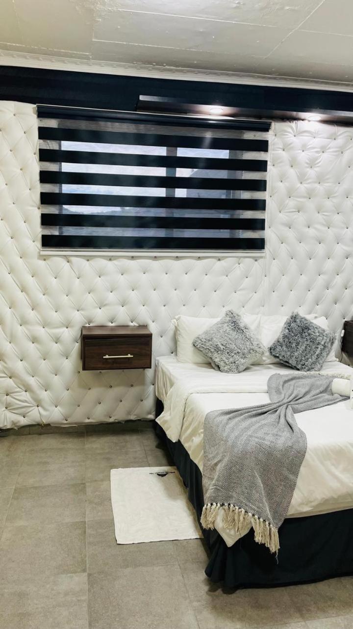 Naldorado Executive Villa Νέλσπρουιτ Εξωτερικό φωτογραφία